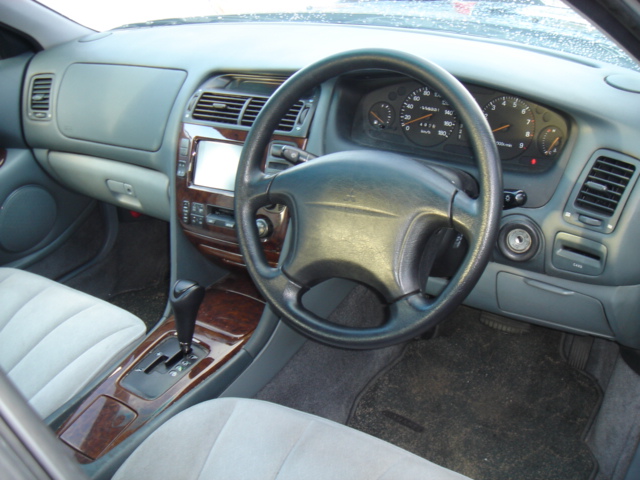2000 Mitsubishi Diamante Pictures