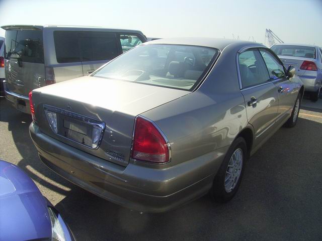 2000 Mitsubishi Diamante Pictures