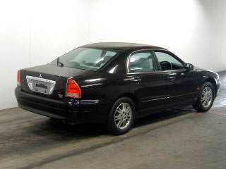 2000 Mitsubishi Diamante Photos