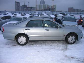 2000 Mitsubishi Diamante Images