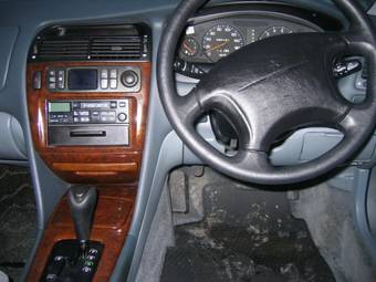 2000 Mitsubishi Diamante Pics