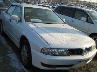 2000 Mitsubishi Diamante Pictures