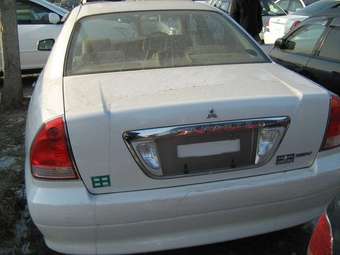 2000 Mitsubishi Diamante Pictures