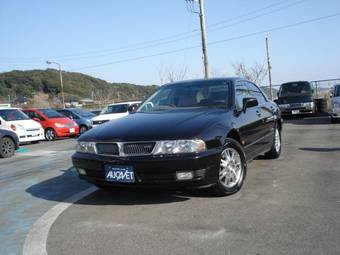 2000 Mitsubishi Diamante Pictures