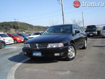 2000 Mitsubishi Diamante Pictures