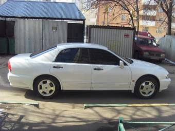 2000 Mitsubishi Diamante Pictures