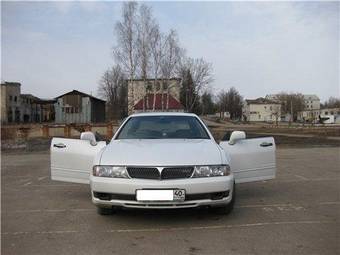 2000 Mitsubishi Diamante Pics