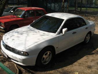 2000 Mitsubishi Diamante Pictures