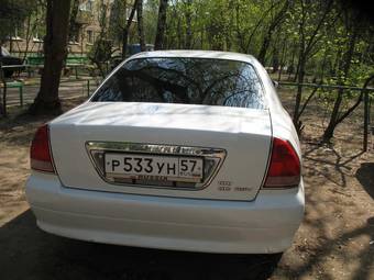 2000 Mitsubishi Diamante Photos