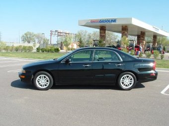 2001 Mitsubishi Diamante Photos