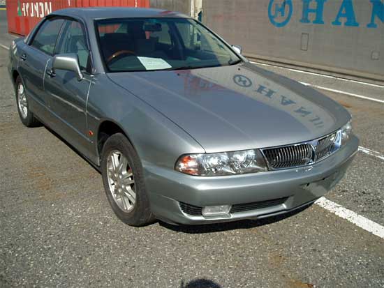 2001 Mitsubishi Diamante Images