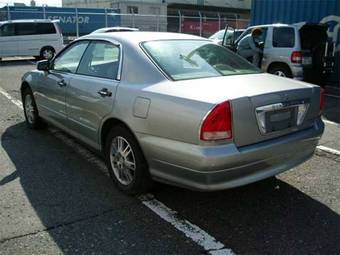 2001 Mitsubishi Diamante Images