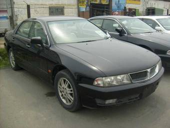 2001 Mitsubishi Diamante Photos