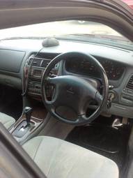2001 Mitsubishi Diamante Pics