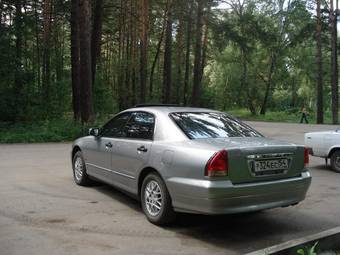 2001 Mitsubishi Diamante Photos