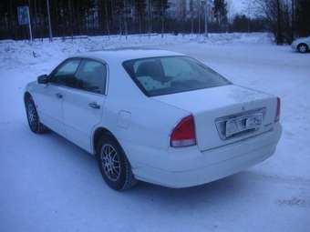 2002 Mitsubishi Diamante Photos