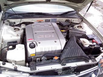 2002 Mitsubishi Diamante Photos
