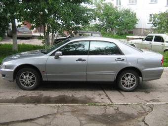 2002 Mitsubishi Diamante Pictures