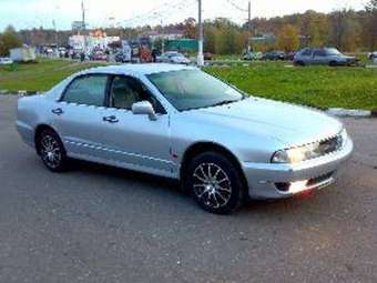 2003 Mitsubishi Diamante Photos