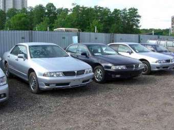2003 Mitsubishi Diamante Pictures