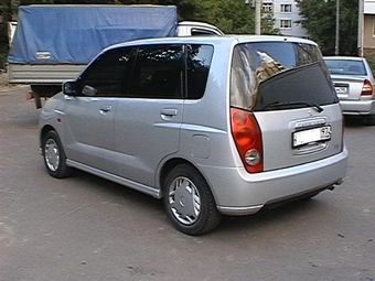 1999 Mitsubishi Dingo