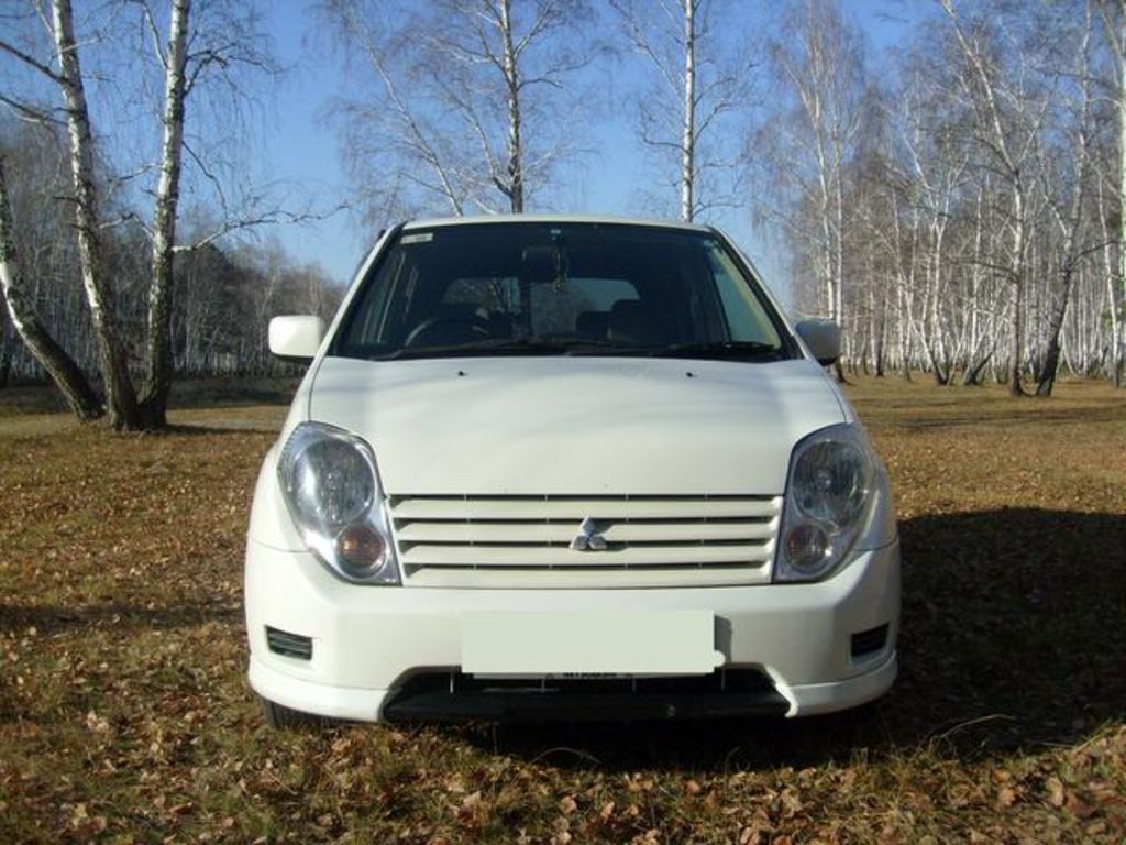 1999 Mitsubishi Dingo