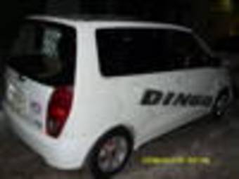 1999 Mitsubishi Dingo Pictures