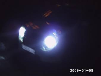 1999 Mitsubishi Dingo Photos