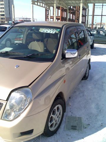 2000 Mitsubishi Dingo