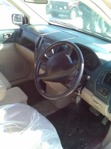 2000 Mitsubishi Dingo