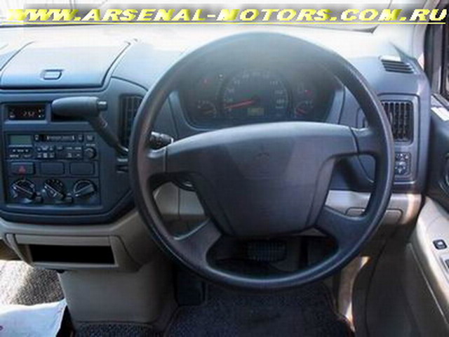 2000 Mitsubishi Dingo Pics