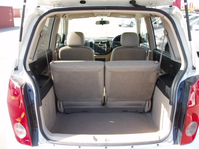 2000 Mitsubishi Dingo For Sale