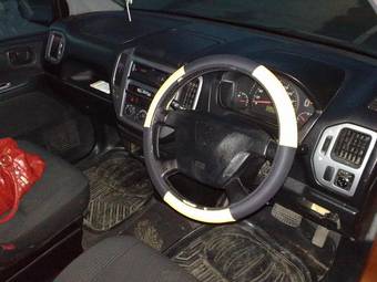 2000 Mitsubishi Dingo Wallpapers