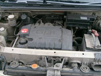 2000 Mitsubishi Dingo Pictures