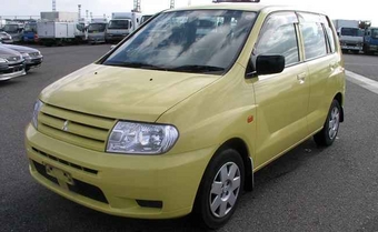 2001 Mitsubishi Dingo