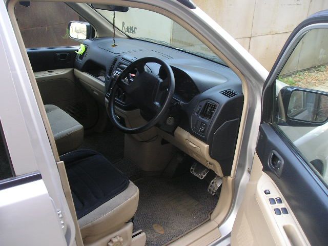 2001 Mitsubishi Dingo