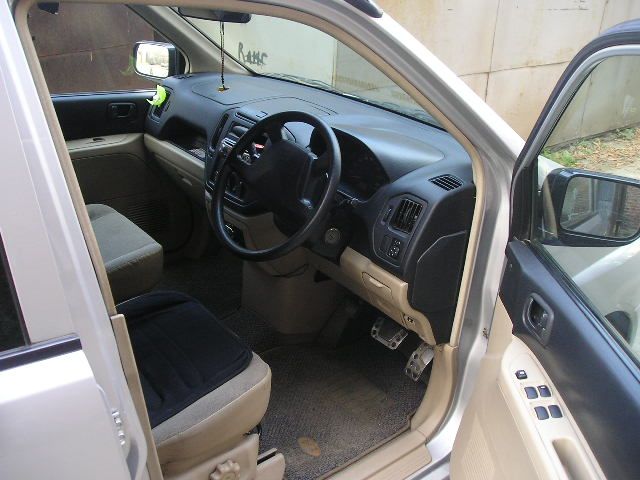 2001 Mitsubishi Dingo