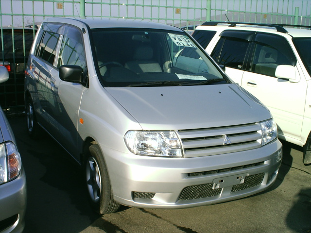 2001 Mitsubishi Dingo