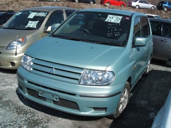 2001 Mitsubishi Dingo