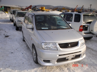 2001 Mitsubishi Dingo