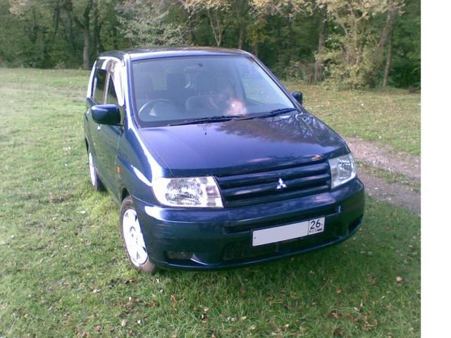 2001 Mitsubishi Dingo