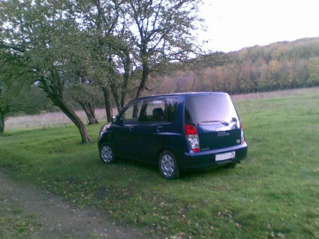 2001 Mitsubishi Dingo