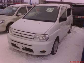 2001 Mitsubishi Dingo