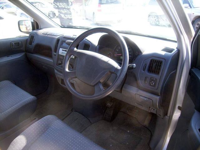 2001 Mitsubishi Dingo