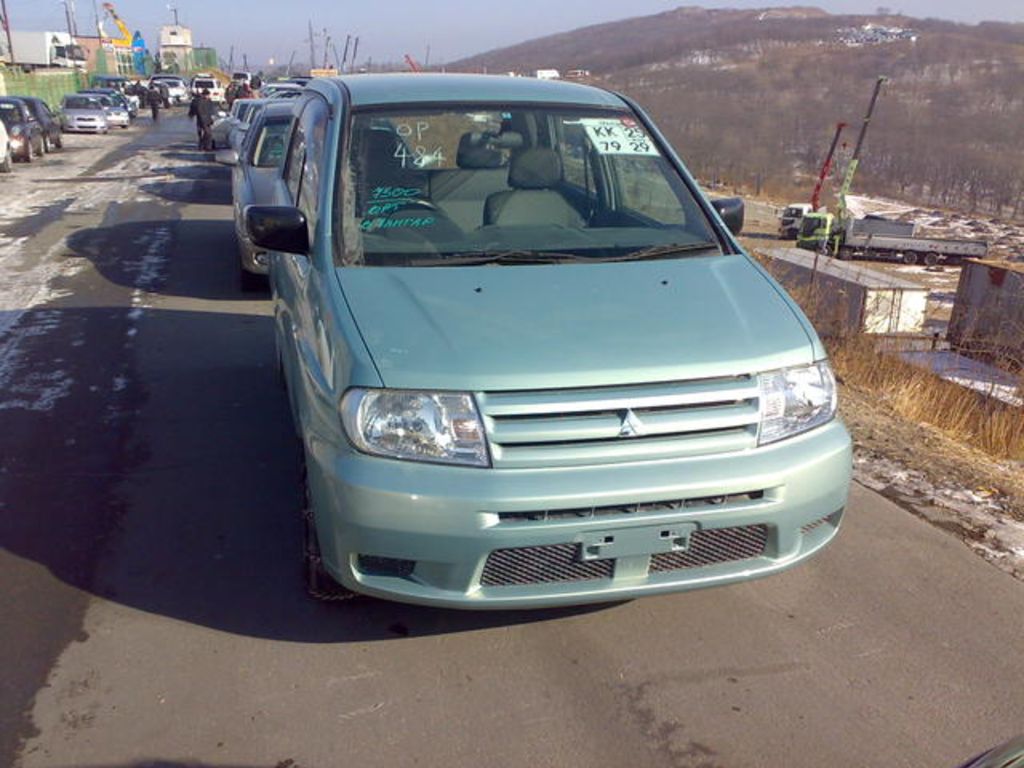 2001 Mitsubishi Dingo