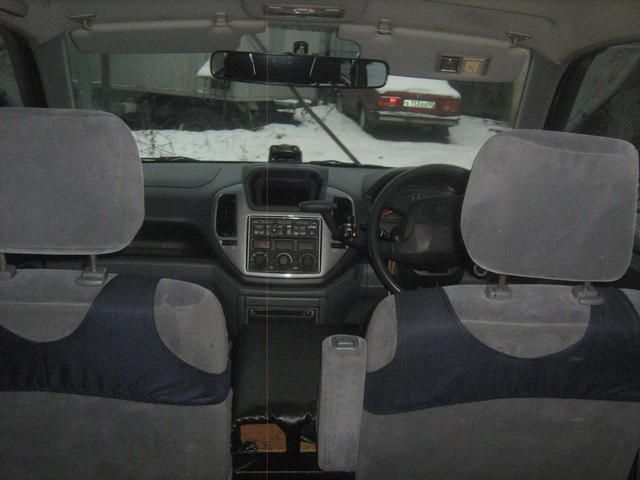 2001 Mitsubishi Dingo