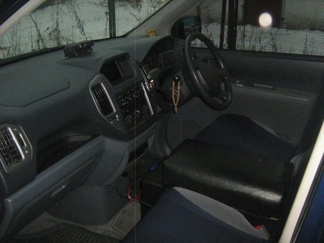 2001 Mitsubishi Dingo