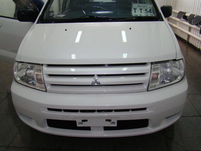 2001 Mitsubishi Dingo