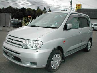 2001 Mitsubishi Dingo