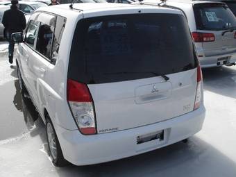 2001 Mitsubishi Dingo For Sale